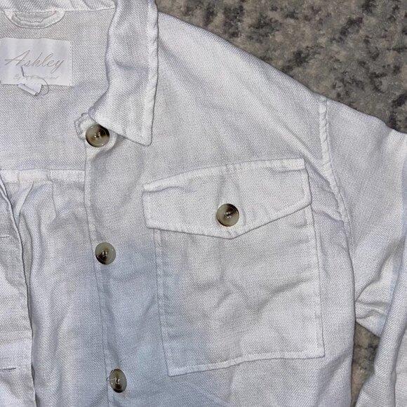 NWOT! Ashley 26 International White Button Down Shacket Medium - Picture 3 of 6